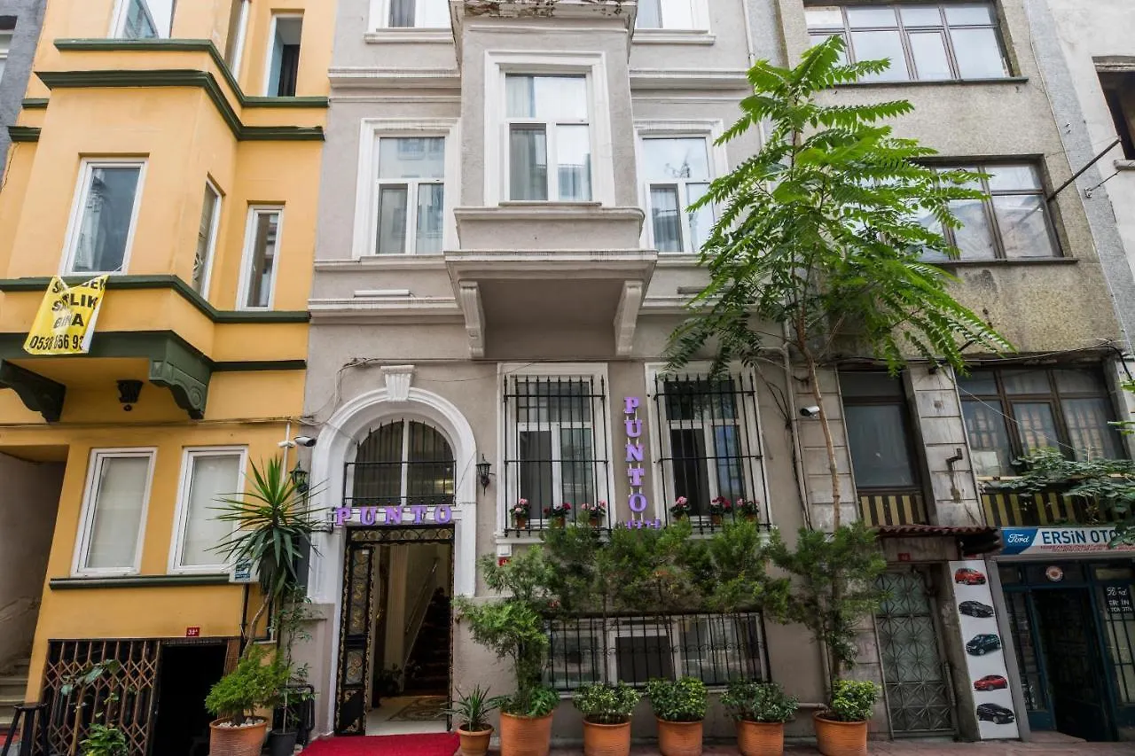 Punto Suite Стамбул Хостел